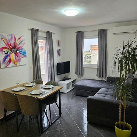 Apartments Andrijanic Башка-Вода Экстерьер фото